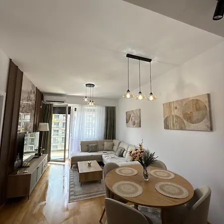 Luxury Flat In East Gate Living Апартаменты *